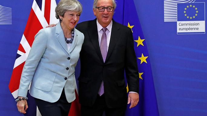Theresa May Jean Claude Juncker