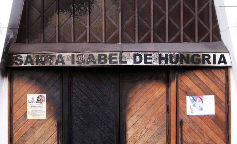 Attacchi contro le chiese in Cile