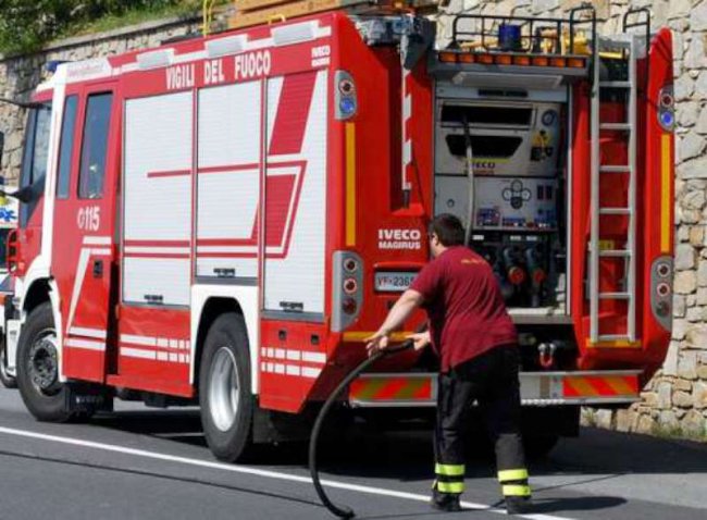 Vigili del fuoco, Incendio in autostrada