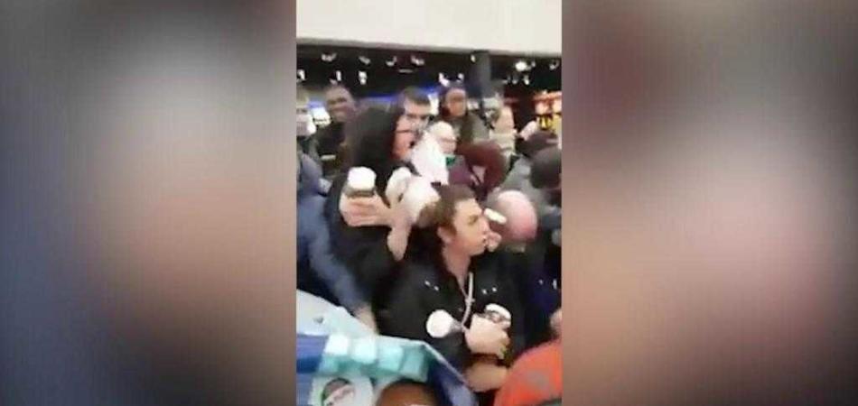 Rissa per comprare barattoli di Nutella