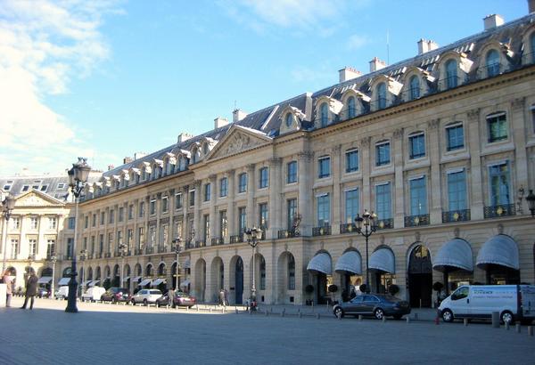 Il Ritz di Parigi, rapina