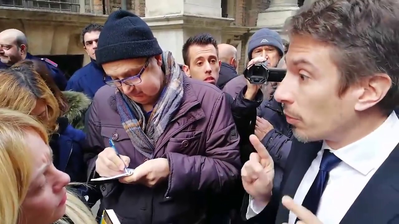 Incontro tra Meloni e Greco davanti al museo egizio