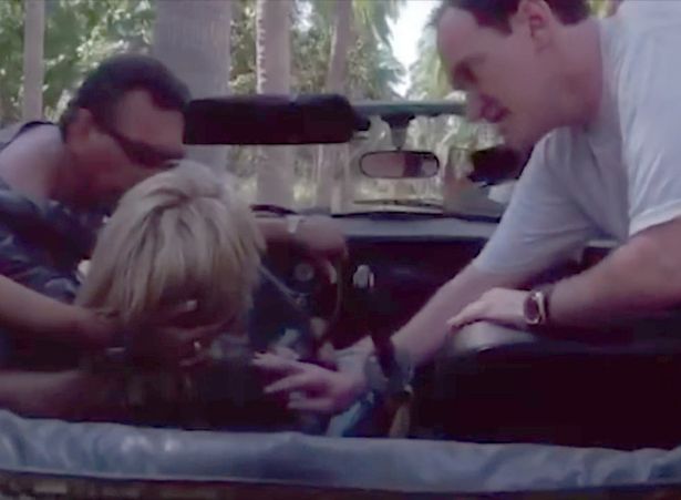 Un frame dell'incidente in macchina di Uma Thurman