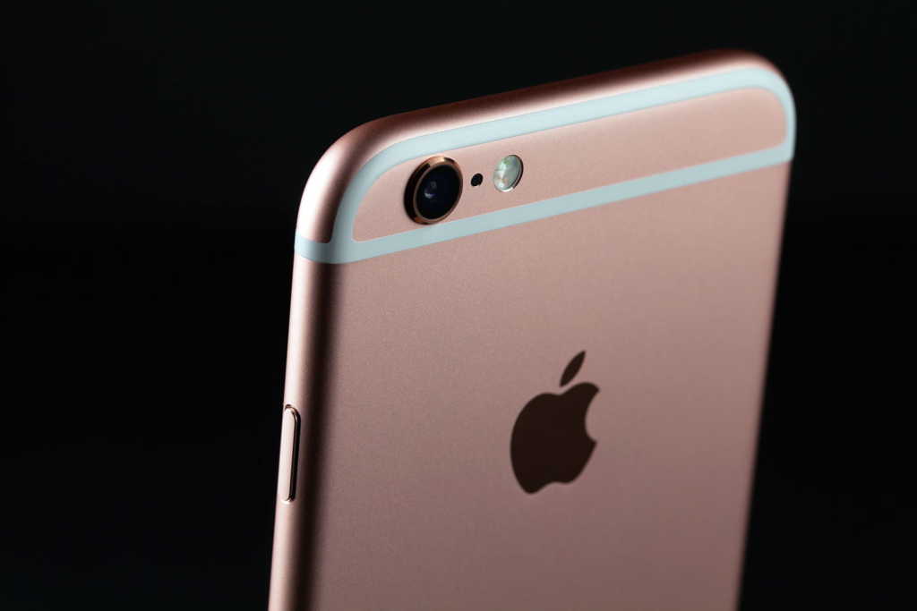 Apple: iPhone pieghevole entro il 2020