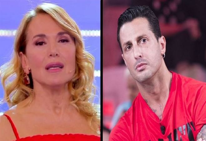 Corona attacca Barbara D'Urso