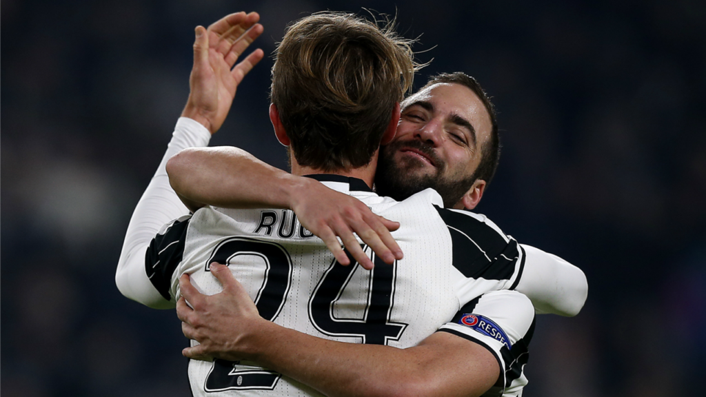 Juventus: Rugani e Higuain verso l'addio