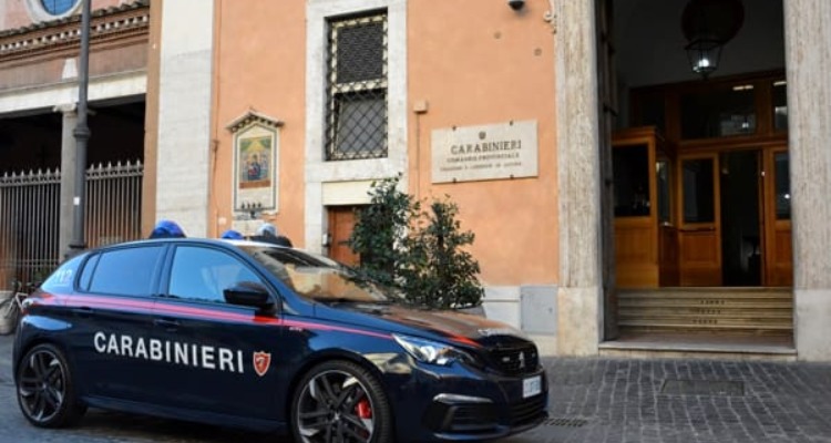 Roma, borseggiatore arrestato