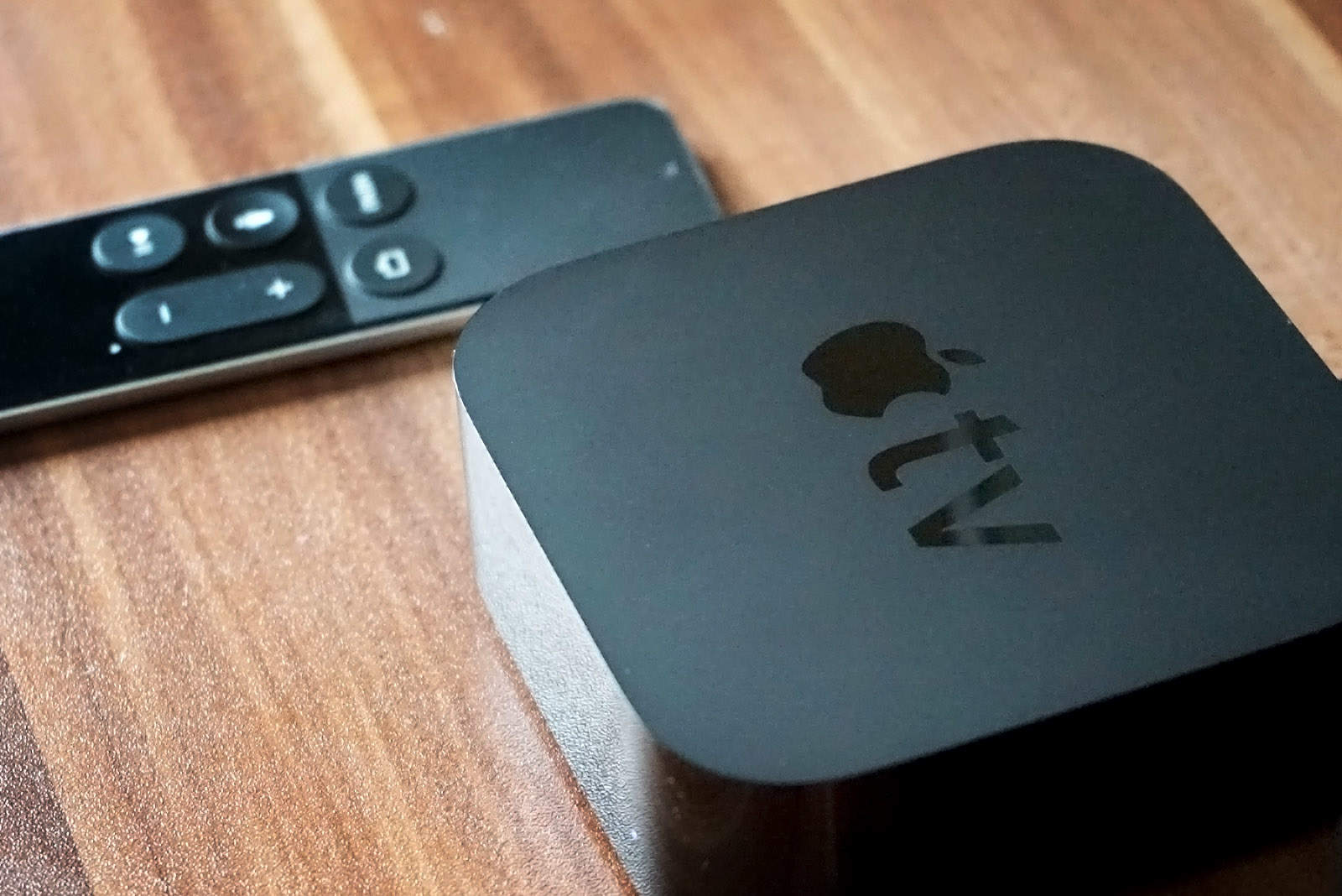 Эппл тв. Apple TV 1g. Apple TV 4k 32 ГБ (1-го поколения. Apple TV 4k 2 поколения. Apple TV 2007.