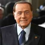 Berlusconi critica il governo Lega-M5S.