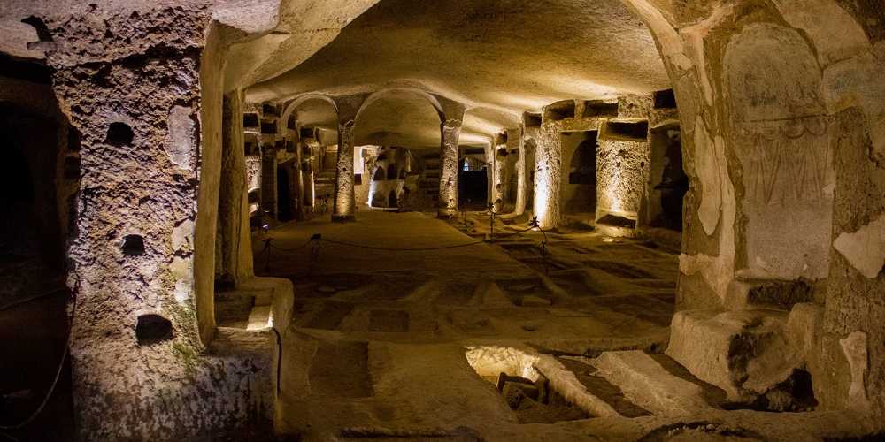 Catacombe di San Gennaro: il Vaticano chiede arretrati.
