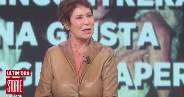 Corinne Cléry, Storie Italiane