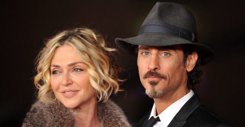 Paola Barale e Raz Degan