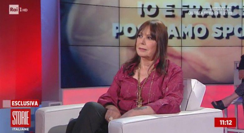 Storie Italiane, Viola