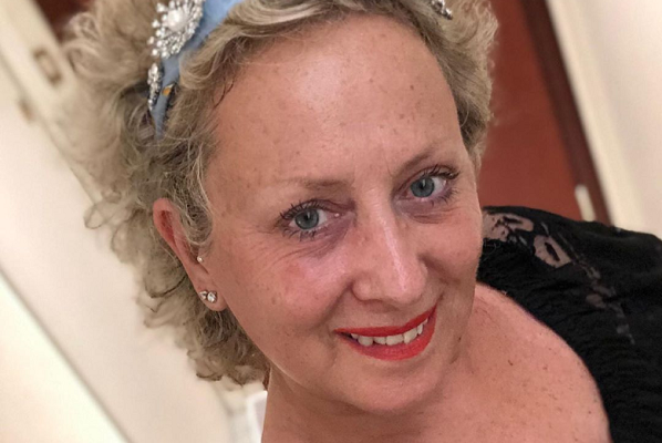 sfogo social, Carolyn Smith