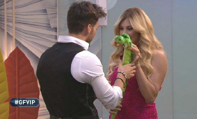 Ivan Gonzalez e Paola Caruso, scontro