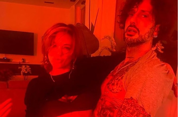 Corona e Asia Argento