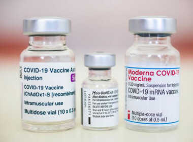 scambio vaccini AstraZeneca pfizer