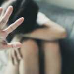 Bologna 12enne violentata dal vicino