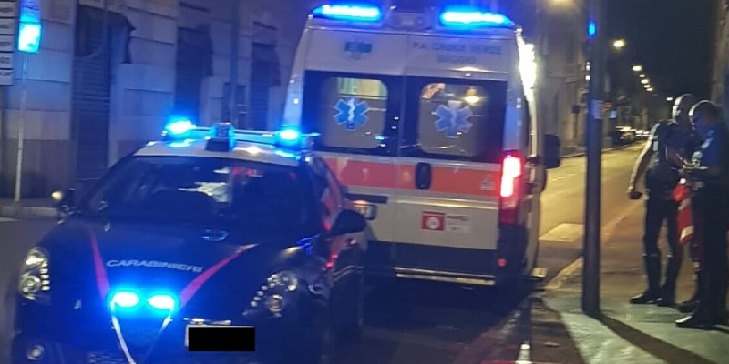 Milano 27enne picchia l'ex compagna per strada
