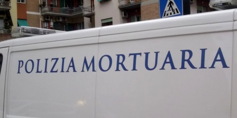 Roma 79enne trovato morto in casa
