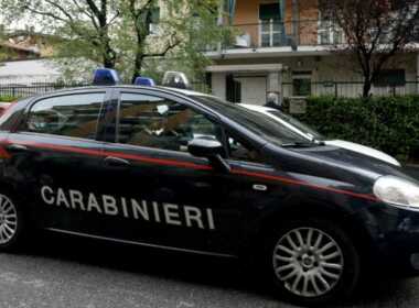 Milano 58enne violenta la figliastra